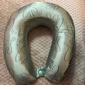 Lost + wander travel pillow.